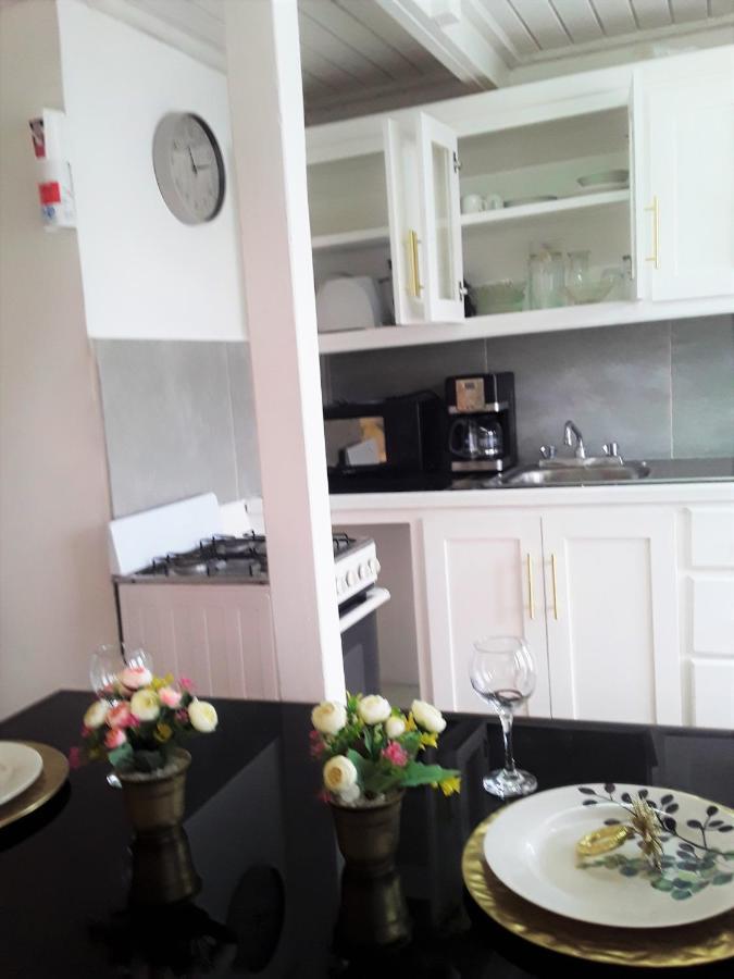 Appartamento Annabelle'S Saint James Esterno foto